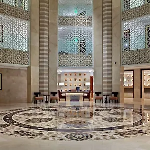 Hilton & Luxor
